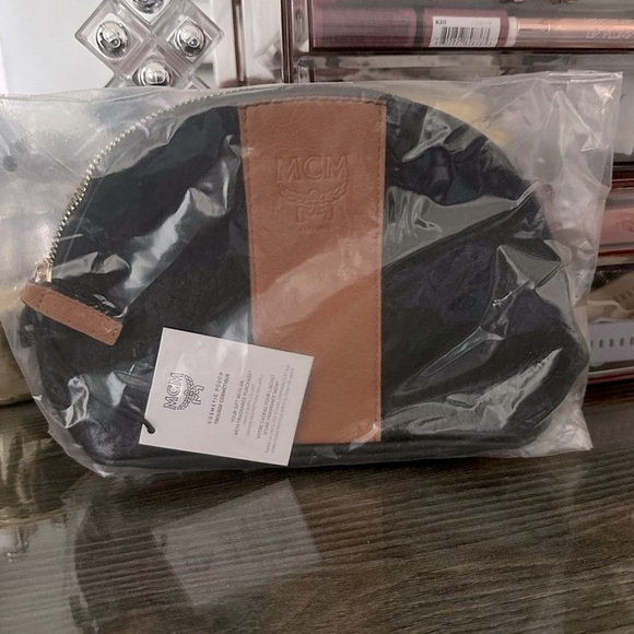 MCM Cosmetic Pouch Bag Black & Tan NWT - Picture 3 of 6